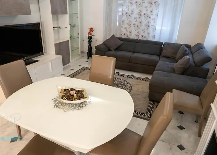 Luxury Miramare - Genovainrelax Daire *